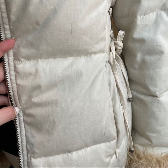 SOLD❤️ Express Size 8 Beige Puffer Fur Coat - Picture 5 of 13